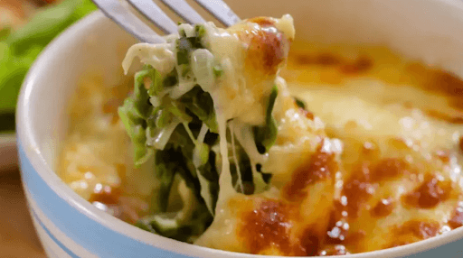 <p>Spinach Pesto Cheese Pasta</p>
Image